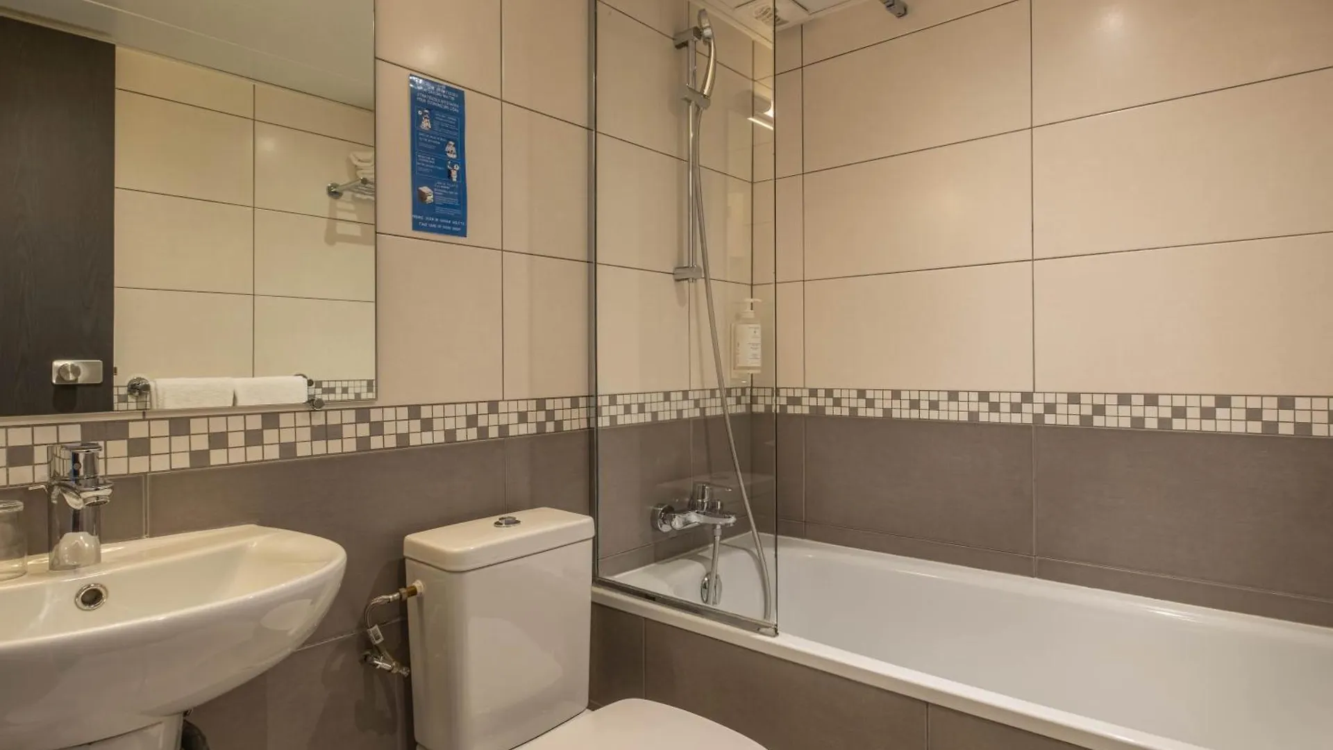Marena 3* París